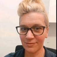 60+ "Hähn" profiles