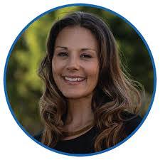 Kathy Hakes's Instagram, Twitter & Facebook