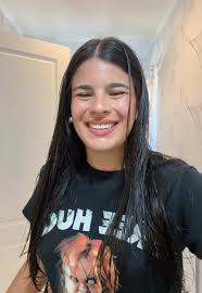 Yo tengo derecho de portarme bien, de portarme mal JAJAJA