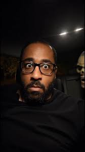 I recently learned that Charleston White would be in Washington, D.C., for  the Inauguration weekend. I decided to check out his performance, and I  found him to be quite funny. Additionally, the