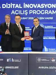 Demirkol, kamuoyu ve Özgül'den özür diledi