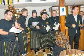 Schiltach: Junghexen jetzt getauft