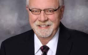 Mark Knickerbocker's Instagram, Twitter & Facebook