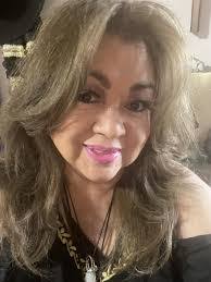 Liz Pena's Instagram, Twitter & Facebook