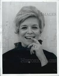 1971 Press Photo Ann Elder Emmy award winning screenwriter