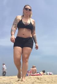 Lowry also has a mermaid on her arm that reminds her how i should always view myself. kailyn lowry's tattoo philosophy. Teen Moms 2 Kailyn Lowry Shows Off Boobs And Body Tattoos In Bikini And Shorts Daily Mail Online