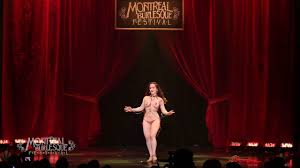 Dance 7 zum kleinen preis hier bestellen. Pin On Burlesque Salome Dance