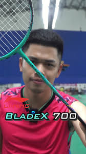 Vợt Cầu Lông Lining Bladex 700: Ông Vua Phản Tạt