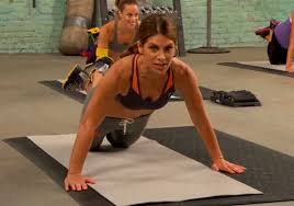 джиллиан майклс плоский живот за 6 недель на русском Dzhillian Majkls Body Revolution Opisanie I Otzyvy
