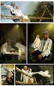 Pre wedding islami (c) jerukoranye.com. Kumpulan Contoh Foto Prewedding Muslim Di Masjid Toprewed