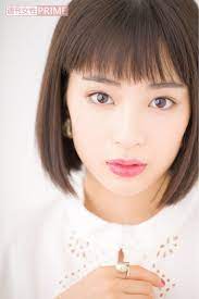 大ヒット作 バケモノの子 以来 2度目となる声優で クラスのマドンナ的存在の中学生役に挑戦した広瀬すず 19 自身の中学生時代はどのような様子だったのか伺ってきました 広瀬 すず 顔 女性 広瀬すず 写真集