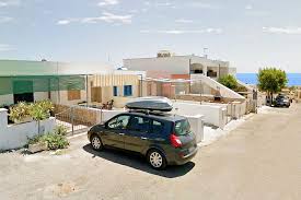 Scopri le ultime offerte last minute a ferragosto per soggiorni nel salento, prenota subito l'offerta low cost e risparmiate le vostre vacanze, scegli la scopri le nostre offerte low cost a prezzi economici! Puglia Case Vacanza Salento Prenotazione Appartamenti Nel Salento Case Vacanza In Puglia Affitto Appartamenti Vacanze Villette A Pochi Passi Dal Mare Offerte E Last Minute Per Vacanze Nel Salento