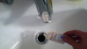 Das beste hausmittel für die erste hilfe. Anleitung Abfluss Reinigen Mit Essig Und Backpulver Abfluss Reinigen Tutorial Youtube