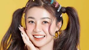 Top 5 Famous Vietnamese Celebrities Born in 2000