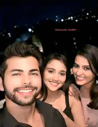 Aladdin Yasmin, and Siddharth Nigam, Ashi Singh Smita Bansal . . . .  #yasminfan #Aladdinseason4#sidneetforever #sidneet #sidneetians #sidashi  #sultanayasmin #thesiddharthnigam #photographychallenge #photochallenge  #aladdin #avneetkaur #aladdinfans ...