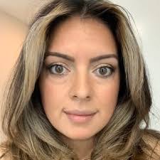 Natasha Cabral's Instagram, Twitter & Facebook