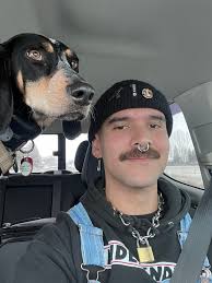 Hello I am looking for any MUA in Tacoma or lakewood Washington ! Pictures  and prices please and thank you in advance!