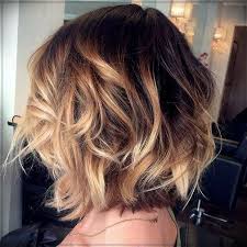 Pferdeschwänze sind klassische stile, die wegen ihrer einfachheit, handhabbarkeit und zweckmäßigkeit beliebt sind. Dochte Fur Kurzes Haar 2019 2019wicks Wicks2019shorthair Wickstrends2019 2019wicks Dochte Kurzes Wic Haare Kurz Schneiden Bob Frisur Haare Schneiden