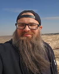 Louis Manning II (@hereslouis) • Instagram photos and videos