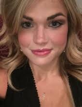 Erin Dooley's Instagram, Twitter & Facebook