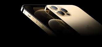 Black, blue, green, red, and white, while the iphone 12 pro and 12 pro max will come in blue, gold, graphite, and silver. Iphone 12 Pro In Gold Resistenter Gegen Fingerabdrucke Mac Life