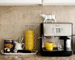 Si Vous Aimez Le Cafe Autant Que Nous Pourquoi Ne Pas Creer Votre Propre Coin Cafe Directement A La Maison Que V Station De Cafe Bar A Cafe Idee Deco Cuisine