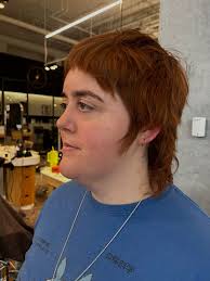 Are there at salons/stylists in Hastings that could squeeze a girl in for a  haircut this afternoon or tomorrow afternoon?! Preferably between 3pm-5pm. 