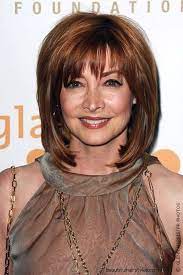 Hair Color For Women Over 50 Over 50 Pictures Women Hairstyles Medium Hair Styles For Women Medium Hair Styles Medium Length Hair Styles