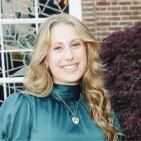 Kathrine Mccoy's Instagram, Twitter & Facebook