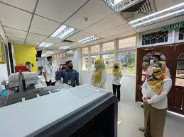 Pejabat daerah dan tanah perak tengah. Pdt Seri Iskandar On Twitter 15 Febuari 2021 Isnin Pelancaran Sistem E Tanah Di Pejabat Daerah Dan Tanah Perak Tengah Seri Iskandar Dan Kg Gajah Https T Co 0bcxccsylt