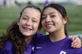 Leanna Coleman's Instagram, Twitter & Facebook