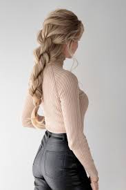 In summers, women like short hairs+ as. 3 Easy Fall Hairstyles 2020 Alex Gaboury