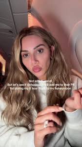 LAURA SAAD (@lauraidita)