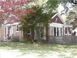 Prime Location And Updated Condition This Wonderful Home Is Situated On Tree Filled Corner Lot It Has The Charm Of An Older Home Old Houses Cute House Zillow