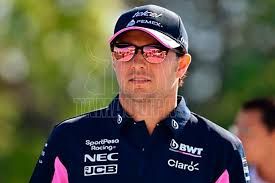 En el cierre de la temporada del automovilismo de la por su parte el piloto mexicano, sergio checo pérez, finalizó en el séptimo puesto. Hoy Tamaulipas Checo Perez Queda 12 En Primera Practica Del Gp De Gran Bretania
