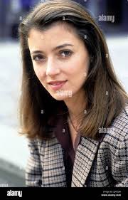 mia sara" hi-res stock photography and images