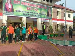 Dan di antara beberapa keutamaan dan barakah hari yang agung ini adalah sebagai berikut dan hari kiamat tidak akan terjadi kecuali pada hari jum'at.1. Pa Gst Warga Peradilan Gunungsitoli Peringati Hut Mari Tahun 2017
