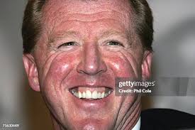 12 Photos & High Res Pictures