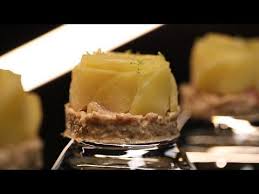 Tarte Aux Pommes Comme Des Boutons De Rose Par Christophe Michalak Dpdc Recette Christophe Michalak Tarte Aux Pommes Michalak