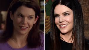 After spending ten years doing stage work he finally moved to l.a. Melissa Mccarthy I Wasn T Invited Back To Gilmore Girls Cnn