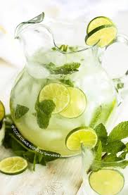 14 Refreshing Summer Mojitos For Non Drinkers To Try This Summer Mojito Recipe Classic Party Drinks Alcohol Mojito Recipe
