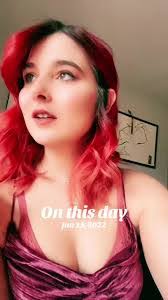 Cheyenne Newell's Instagram, Twitter & Facebook