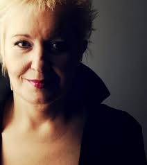 Eva "Evelyn" Kramerová