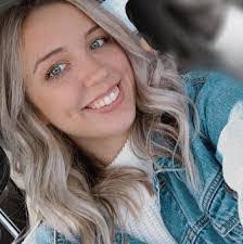 Lauren Mcquiston's Instagram, Twitter & Facebook