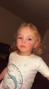 Editors please brush his teeth abeg because of he has not brushing his  teeth for 1 year now 🤣😂🤦