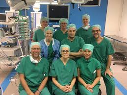 Spezialisten der kardiologie, herzchirurgie und rhythmologie. Ein Kleines Wunder Herzchirurgie Stuttgart Sana Kliniken Ag
