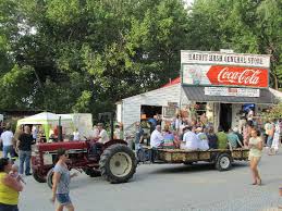 Welcome to the rabbit hash general online store! Summer Rabbit Hash Picture Of Rabbit Hash General Store Burlington Tripadvisor