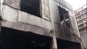 İstanbul'un hemen birçok noktasından görülebilen yangın henüz belirlenemeyen bir nedenle saat 06.30 sıralarında çıktı. Son Dakika Istanbul Da Korkutan Yangin Ntv