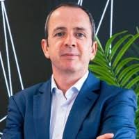 3100+ "Sweetman's" profiles