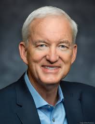 Jeff Tomlin, EvergreenHealth, is a PSBJ Health Care Leadership executive of  the year